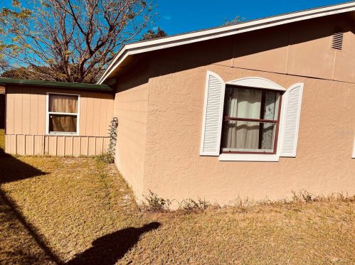 2471 Princess Carol Ct, Orlando FL  32807-8523 exterior