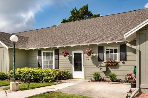 1094 Villa Ln, Apopka, FL 32712-2171