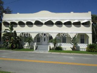 104 Gardiner Ct, Daytona Beach FL  32114-4910 exterior