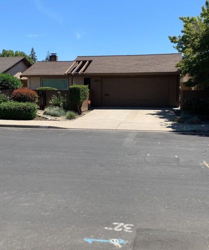 1928 Yellow Oak Dr, Modesto, CA 95354-1636