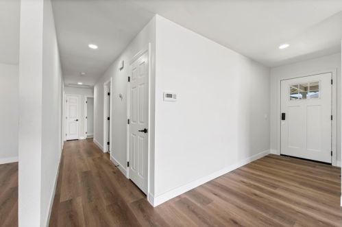 8273 Santiago Cir, Riverside CA  92509-7113 exterior