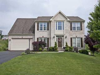 5407 Forest Edge Dr, Mc Donald, PA 15057-3527