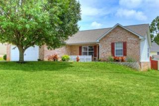 7208 Birdie Ln, Knoxville, TN 37918-5533