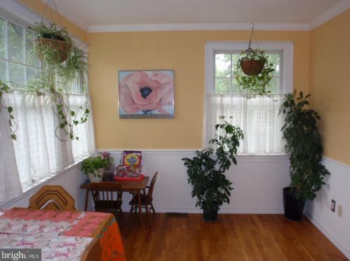 6601 Fisher Ave, Falls Church VA  22046-1816 exterior