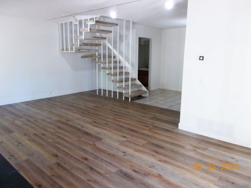 7926 Camino Tranquilo, San Diego CA  92122-1740 exterior