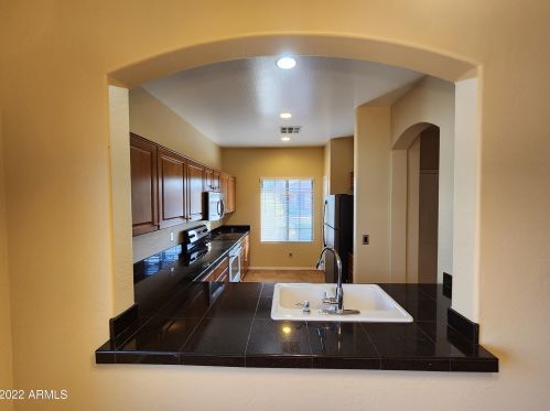 9402 Raymond St, Tolleson AZ  85353-4215 exterior