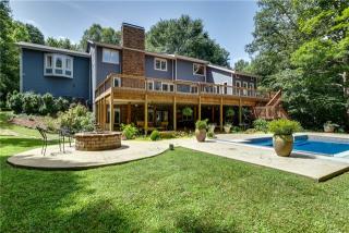 4483 Heath Rd, Nashville, TN 37221-6604