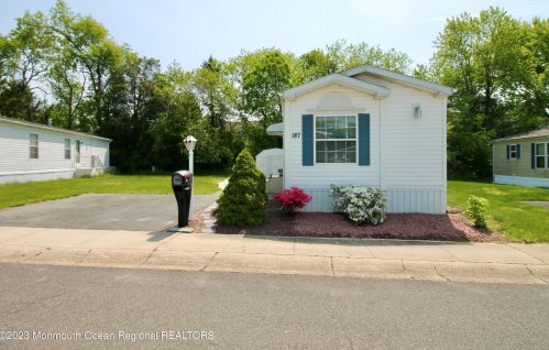 187 Farm Rd, East Freehold, NJ 07728-3407