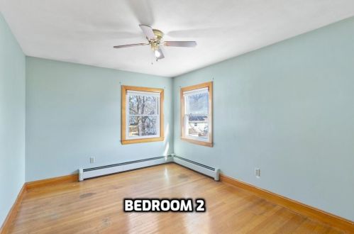 1 Cole St, Salem NH  03079-3931 exterior