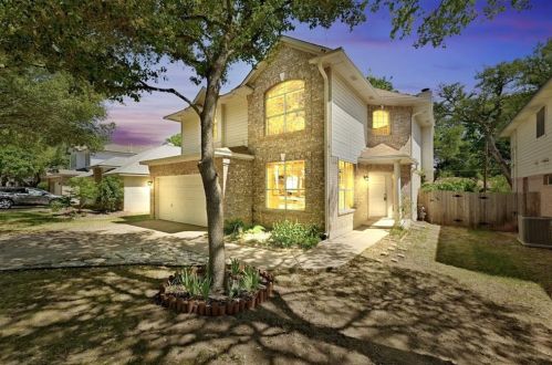 4428 Destinys Gate Dr, Austin TX  78727-2622 exterior
