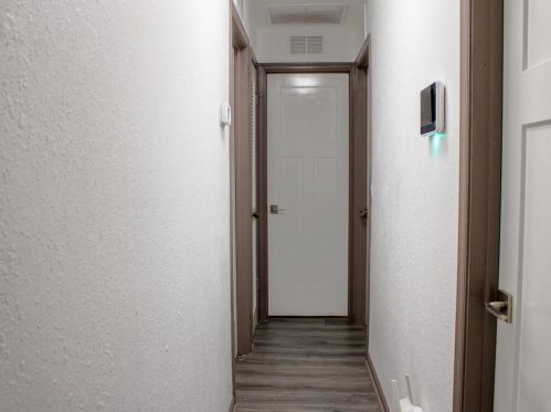 515 8th St, West Palm Beach FL  33403-3101 exterior