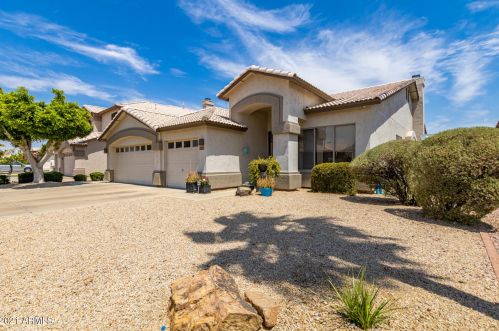 326 Anderson Ave, Phoenix AZ  85022-2366 exterior