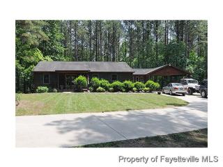 382 Valley Pine Ln, Sanford, NC 27330-6374