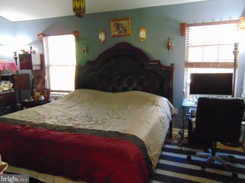 14833 Winding Loop, Woodbridge VA  exterior