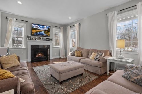 382 Bailey Rd, Montgomery NY  12549-2112 exterior