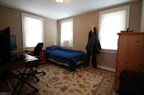 6 Birchwood Dr, Mount Olive NJ  07828-1604 exterior