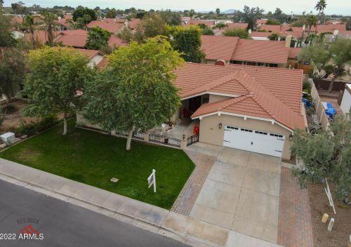 2657 Lawndale St, Mesa, AZ 85213-2335