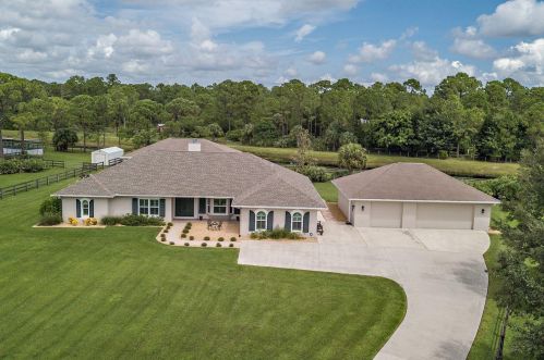 14844 Black Bear Rd, West Palm Beach, FL 33418-7921