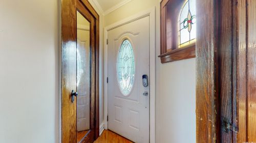 111-37 199th St, Jamaica, NY 11412-2122