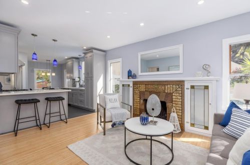 4512 Ellen St, Oakland CA 94601-4729 exterior