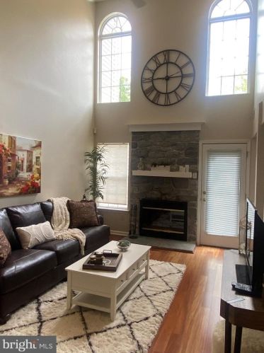 1614 Mayfield Cir, Jamison PA  18929-1649 exterior