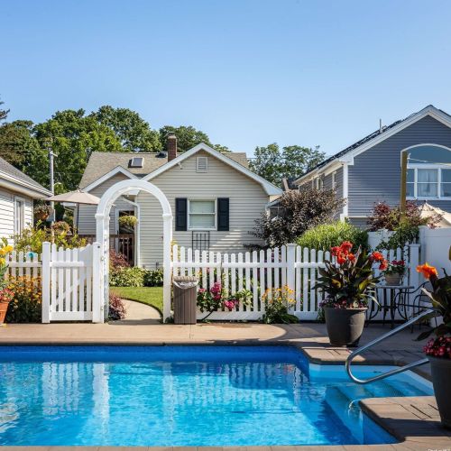30 Swezey St, Canaan Lake NY  11772-4126 exterior