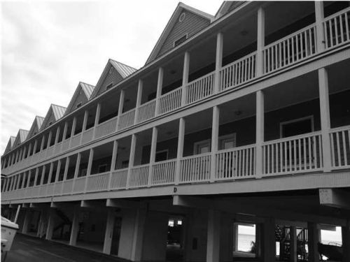 3186 Highway 98, Carrabelle FL  32322-8064 exterior