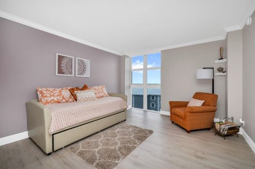 2200 Ocean Blvd, Delray Beach FL  33483-6492 exterior