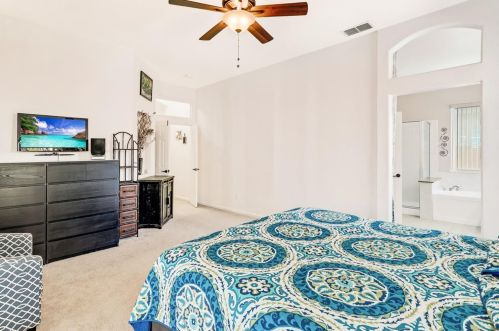 9247 Brown Rd, Elk Grove CA  95624-3917 exterior