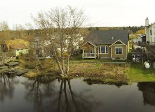 4124 Stuart Cir, Ferndale, WA 98248-9001