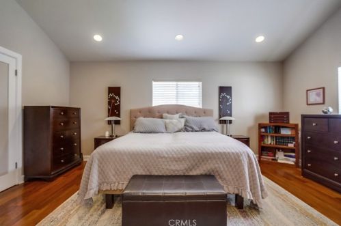 3753 Snowden Ave, Long Beach CA  90808-2226 exterior