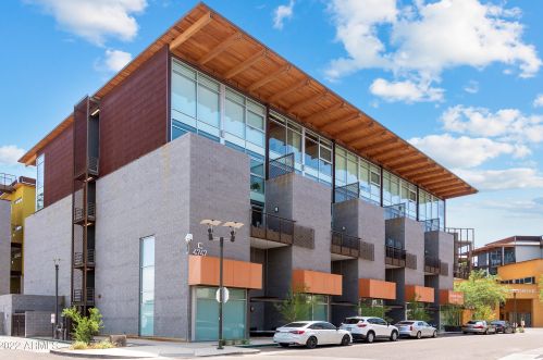 4747 Scottsdale Rd, Scottsdale AZ 85251-7666 exterior