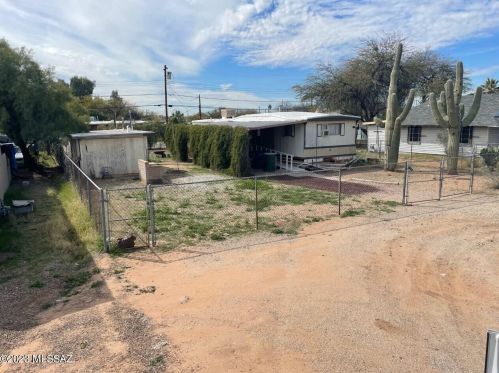 842 Freeman Pl, Tucson, AZ 85719-1808