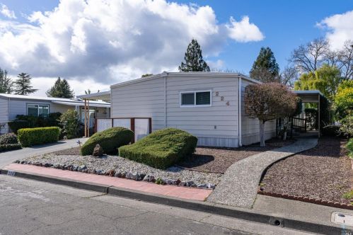 224 Monarch Ct, Santa Rosa, CA 95401-5844
