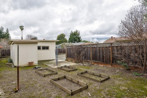 354 Carlyn Ave, Campbell CA  95008-1918 exterior