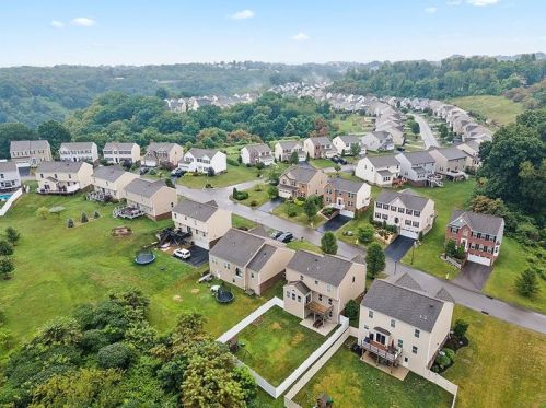 103 Long Valley Drive Ext, Moon Twp, PA 15108-4021