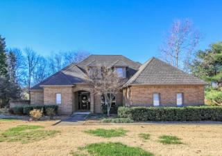 1949 Whitehall St, Maryville, TN 37803-2817