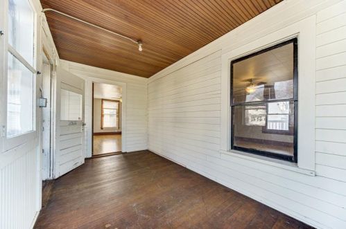 616 5th Ave, La Crosse, WI 54601-4510