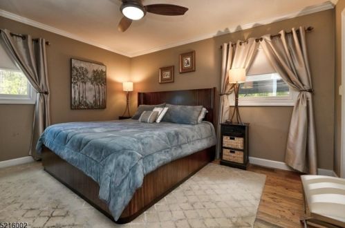 25 Cedar Rd, Skyline Lakes NJ  07456-1811 exterior