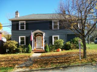 312 Highland Ave, Punxsutawney, PA 15767-2418