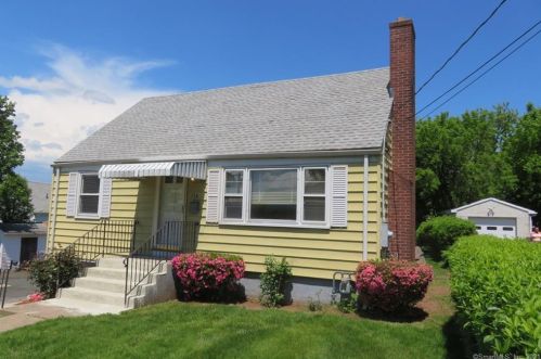 718 Main St, New Britain, CT 06051-2131