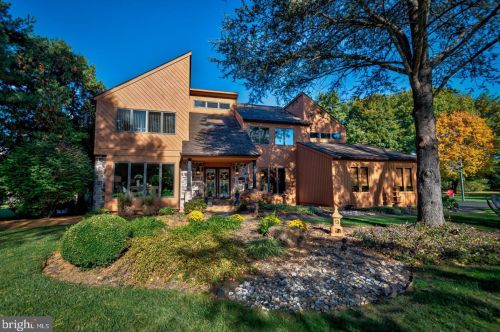 1444 Windrow Ln, Yardley, PA 19067-4241