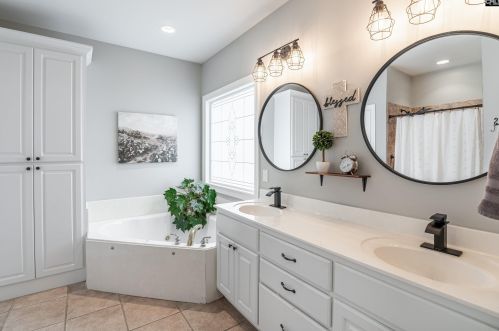 413 Cannon Knoll Rd, Lexington SC  29073-7103 exterior