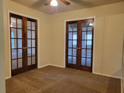 1226 Southridge Dr, Lancaster TX  75146-1304 exterior