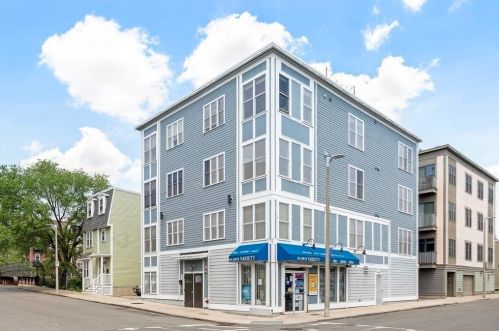 178 4th St, Boston MA  02127-1877 exterior