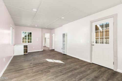 545 Sycamore St, Santa Paula CA  93060-1740 exterior