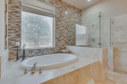 3101 Oak Crest Dr, Lewisville TX  75022-5268 exterior