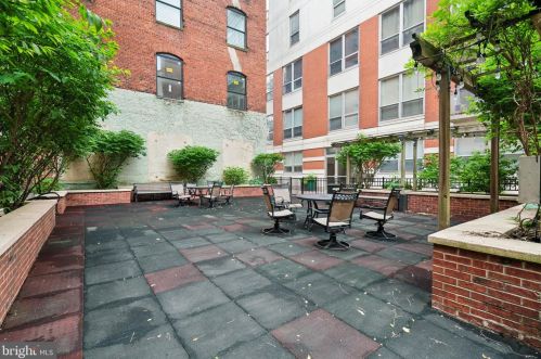 130 2nd St, Philadelphia PA  exterior