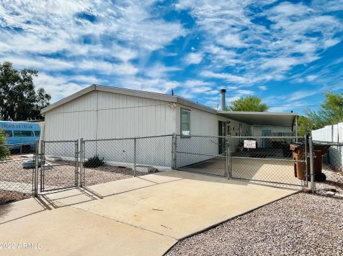 734 98th St, Mesa, AZ 85207-6242
