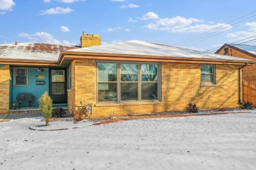 1755 Kimball St, Green Bay, WI 54302-3218